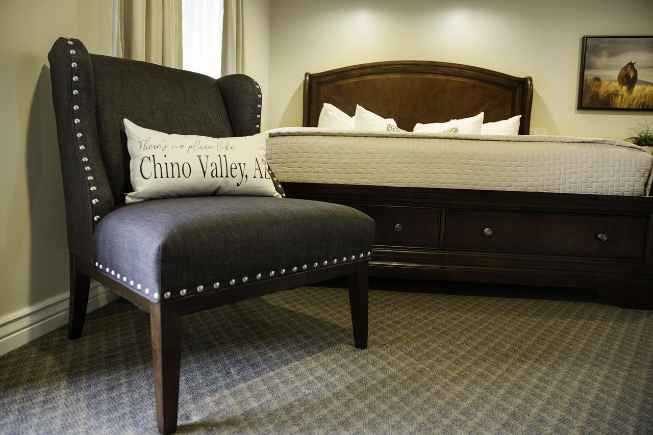 Primrose Inn & Suites Chino Valley エクステリア 写真