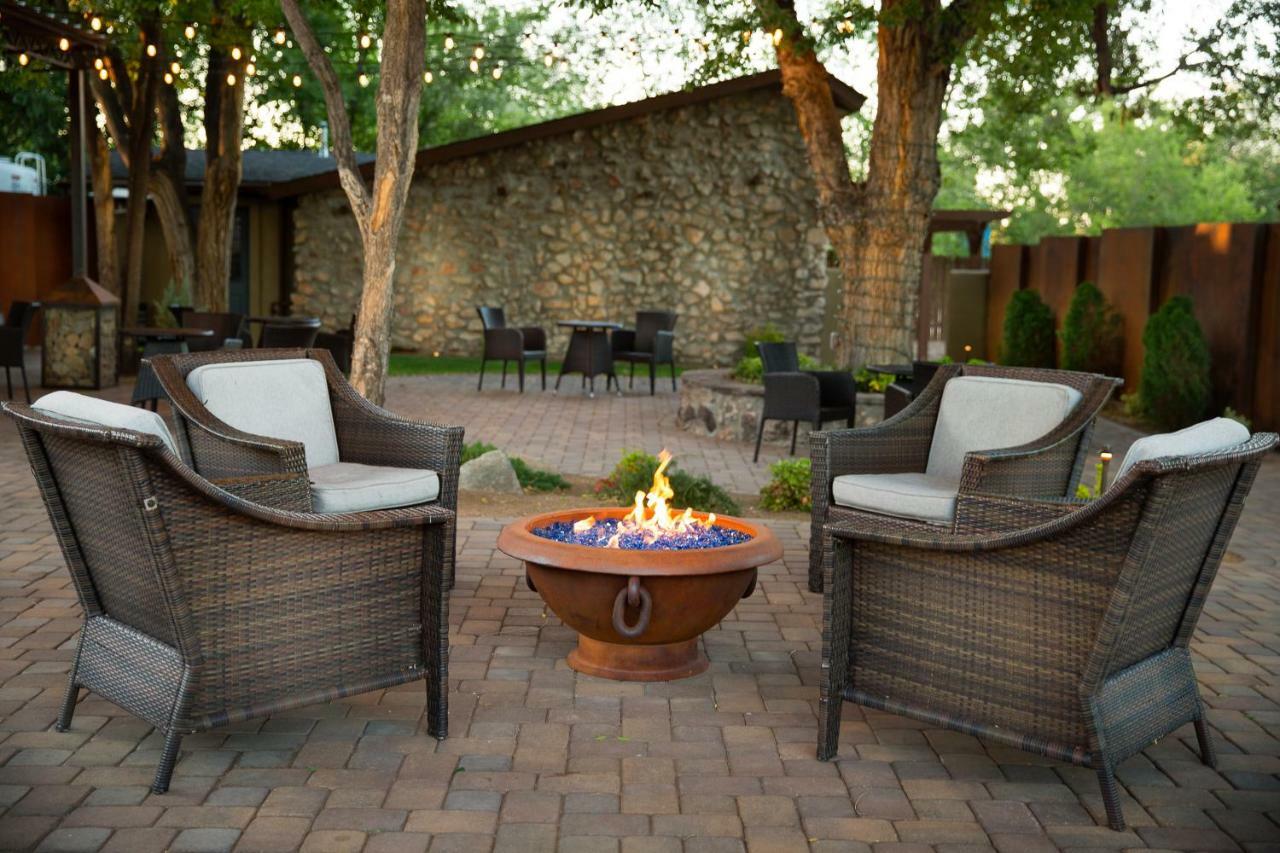 Primrose Inn & Suites Chino Valley エクステリア 写真