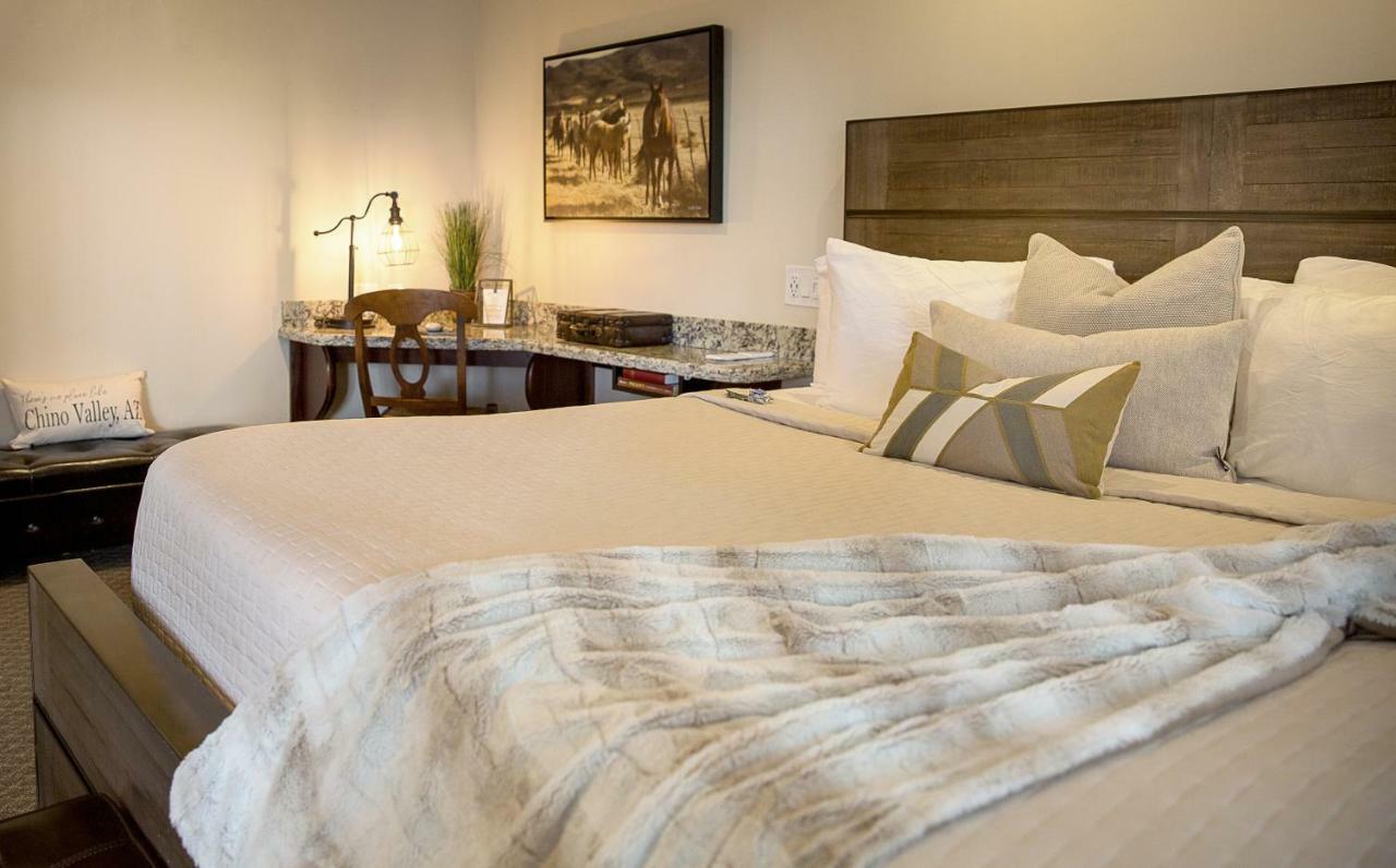 Primrose Inn & Suites Chino Valley エクステリア 写真